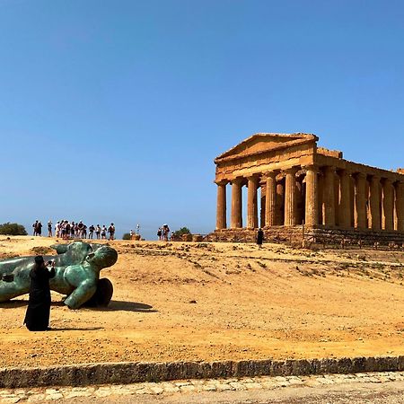 Attico D'Arte Sulla Valle Dei Templi アグリジェント エクステリア 写真